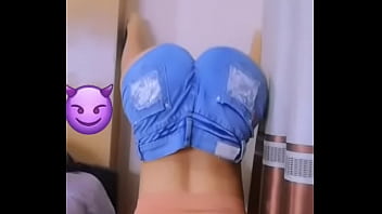 Rico culo de chica con ganas q se la follen