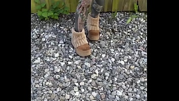 Outfit check rate my 1 is bad 10 is the best i’m absolutely loving this body hugging outfit with all th