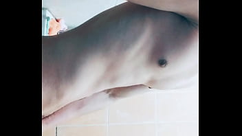 Jovencito masturbándose