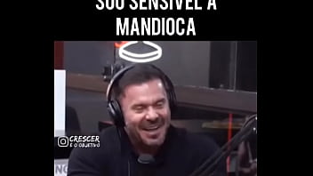 Ele Admitiu Que Gosta Disso thumbnail