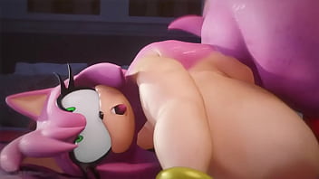 Amy gets devious backshots