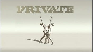 Jennifer love outdoors getting tan with a dick in her box before booty