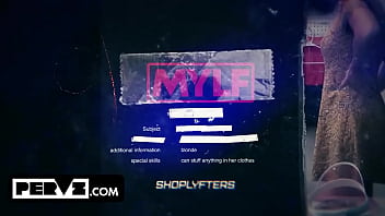 Case no 8003914 the ball's in her court and her mouth