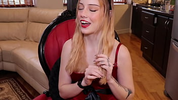 Bambii cumming in mrs claus throat rough throatfuck *teaser*