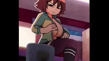 Kim muestra sus tetas