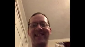 I love to masterbate