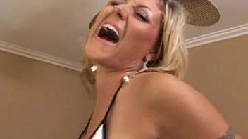 1d6bade1f9b4004f88cd4d56670db9f0