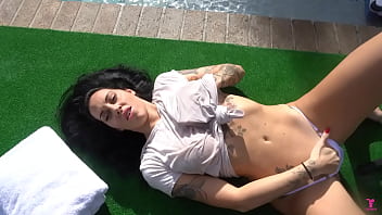 Tatted up pawg bella scorpion gets fucked outside by big dick teddy tarantino