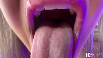 Mean girl stomach grumble swallowed whole & turned to cum