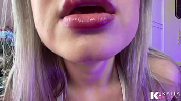 Mean girl stomach grumble swallowed whole & turned to cum