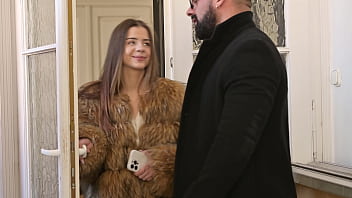 Brunette beauty miami solves robbery with a steamy dp threesome gp3285