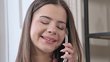 Brunette beauty miami solves robbery with a steamy dp threesome gp3285