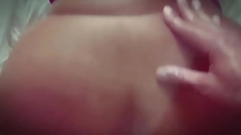 Fodendo a xereca delíciiosa da gordinha