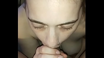 My girlfriend sucking my dick pt1
