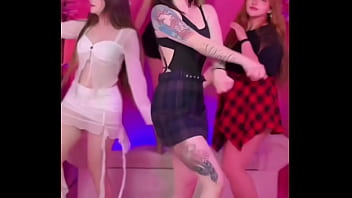 Puedes elegir solo a una bash girls comenta ⬇️ #bashgirls sanchanclau paoreyes2207 cheezecnz lan