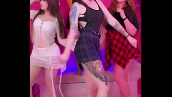 Puedes Elegir Solo A Una Bash Girls Comenta ⬇️ #bashgirls Sanchanclau Paoreyes2207 Cheezecnz Lan thumbnail