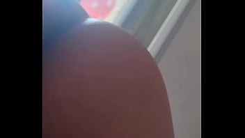 Jovencita mi chupa toda la ponga gruesa