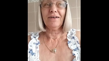 Squirting at mums house