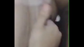 A peludinha fez ele perder o controle e jorrar sem parar