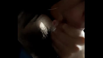 Chica chupando verga