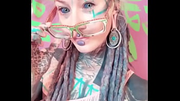 Another wink at psyland25 headquarters always something wild happening #psyland25 #headquarter #winkwink#an