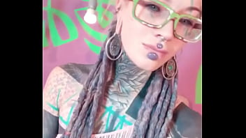 Another wink at psyland25 headquarters always something wild happening #psyland25 #headquarter #winkwink#an