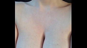 Ma vidéo mastubation arrive très vite restez à l'affût vous aurez la