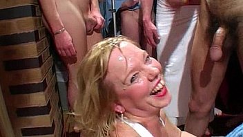 Amateur Big Boobed Milf Takes Many Facials thumbnail