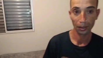 Mirella squirt marido exibicionista safado liberou a esposa pra gravar comigo e o maridão foi nosso camera man