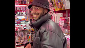 Je vais tester le fameux « tenga » japonais je mettrai bientôt une vidéo sur