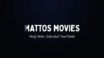 Meu roupão molhado de tesão gozei com a porra escorrendo na bucetinha