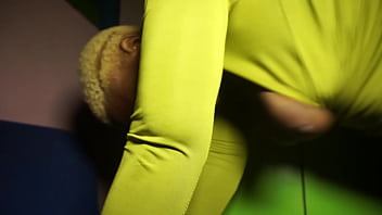 My stepsister reveals her pussy to me now she wants me