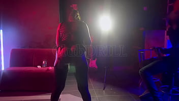 Fuck rents due time to get my slut on i swear found the local fraud boy n knew he could resist i blew his mind rite there at the bar