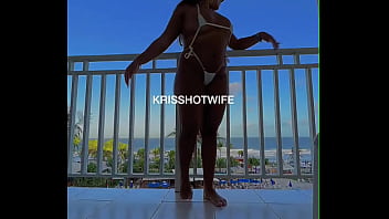 Krisshotwife