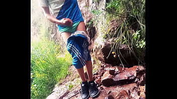 En Plena Lluvia Hay Sexo thumbnail