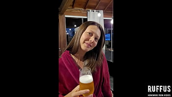 Esposa safada com tesão chamando marido pra fuder ana rothbard