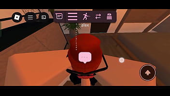 Me follo a una robloxiana