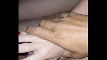 Esposa marido prende o saco