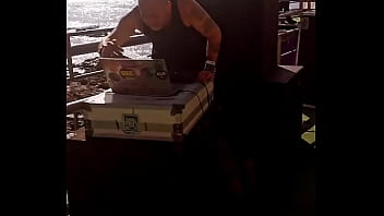 Ontem vivemos uma experiência muito especial toquei no trio do diadorim na parada lgbtqiapn também tivemos pela prime