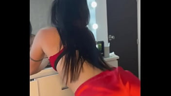 Já imaginou eu dançando funk peladinha vem me ver