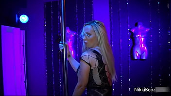 Busty bombshells nikki benz and jessica jaymes suck that cock