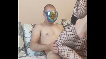 Couple with skinny bodies