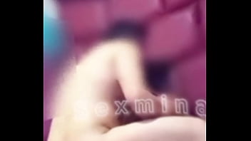 Primer encuentro con mi vecina morena a cambio de ayuda economica trailer