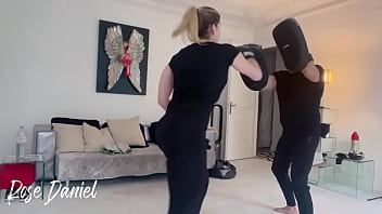 Bonjour mes chéris mon premier cours de boxe aujourd’hui j’ai eu un