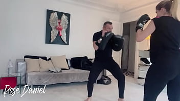 Bonjour mes chéris mon premier cours de boxe aujourd’hui j’ai eu un