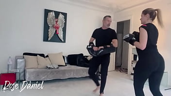 Bonjour mes chéris mon premier cours de boxe aujourd’hui j’ai eu un