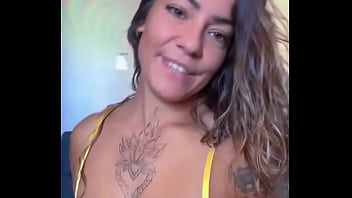 Que tu bosses ou pas aujourd'hui viens faire un tour sur mon profil il y a de