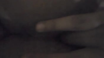 Pendeja se masturba para mi