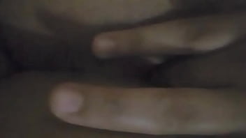 Pendeja se masturba para mi