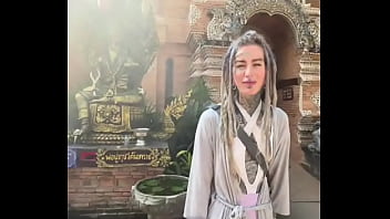 Do you like how this temple looks wow thailand has so much to offer the amazing temples are truly a sight to beh